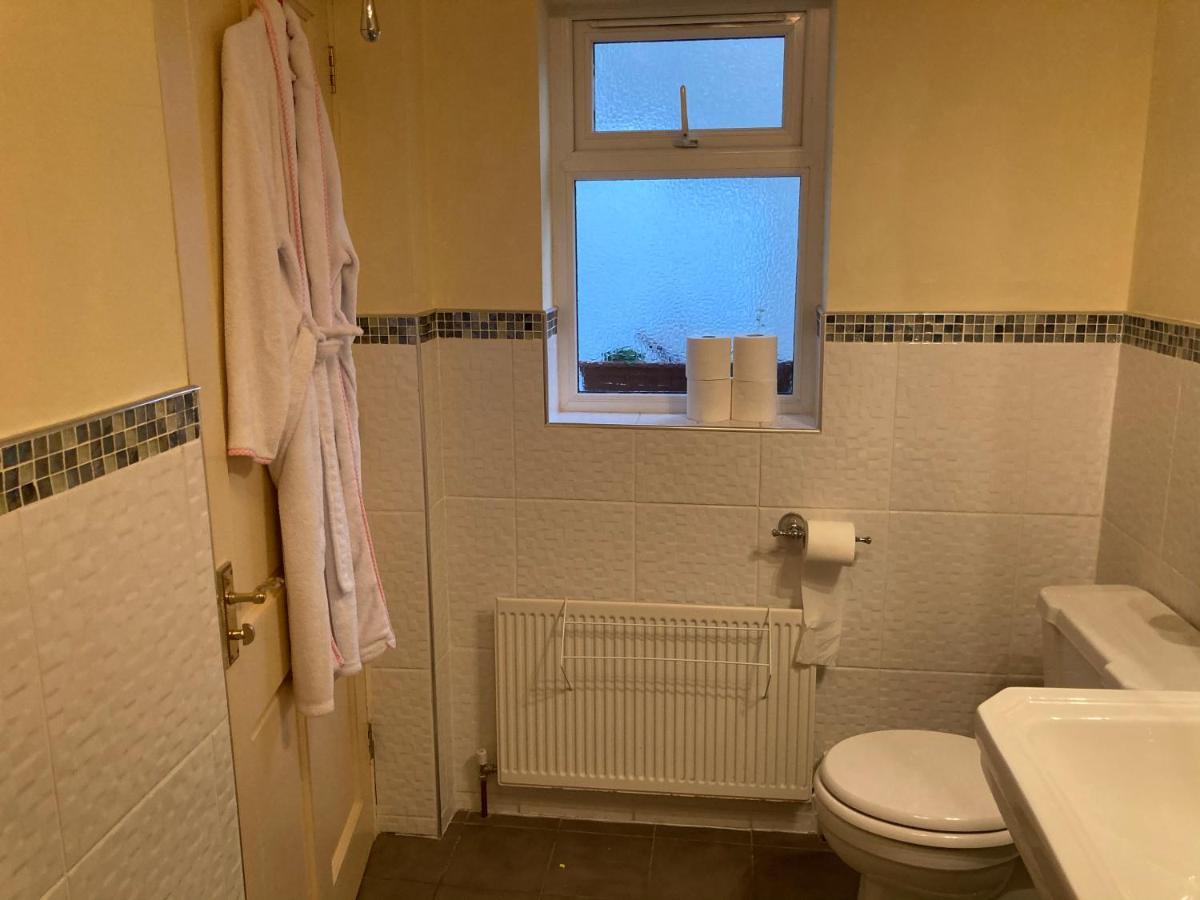 Mountroyal Victorian Studio Self Catering Apartment 3 Belfast Exterior foto