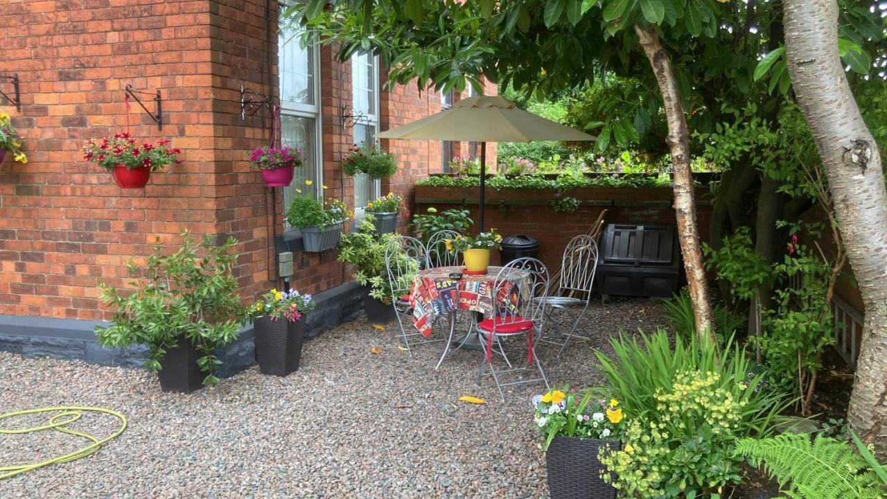 Mountroyal Victorian Studio Self Catering Apartment 3 Belfast Exterior foto